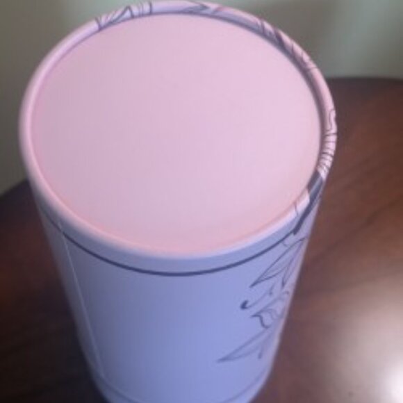 Sturdy Tubular Gift Box - NEW & Unused - Picture 4 of 8